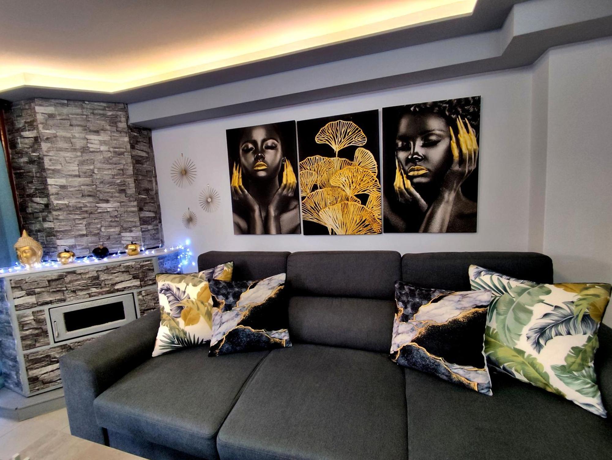 Anastasia'S Apartment With Yard Athena Bagian luar foto